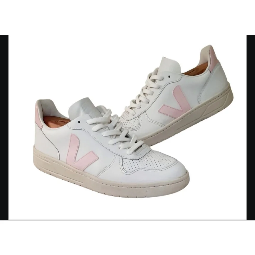 Veja low top